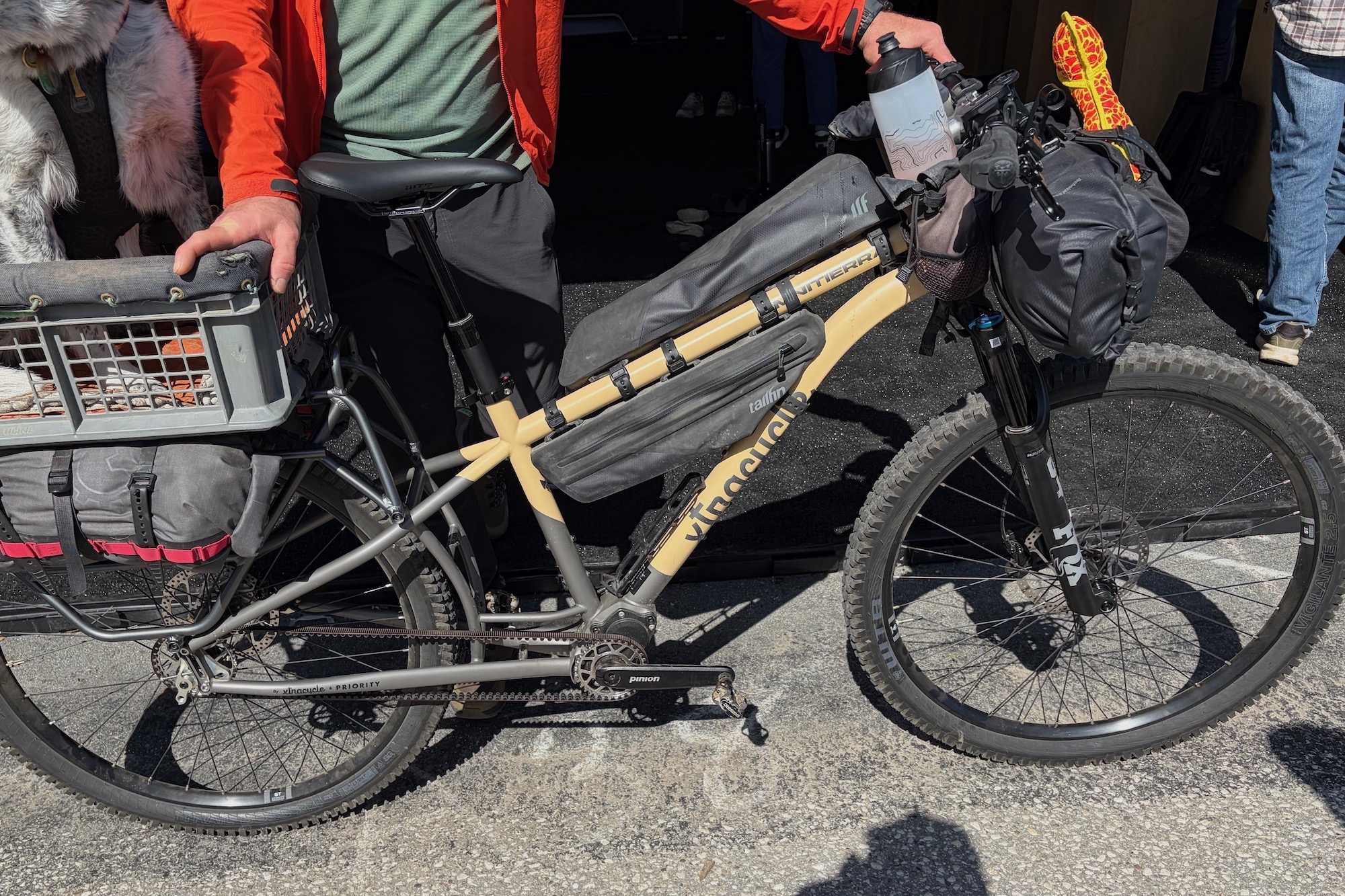John Freeman's Xtracycle OmniTierra cargo bike loaded upw ith all his gear.