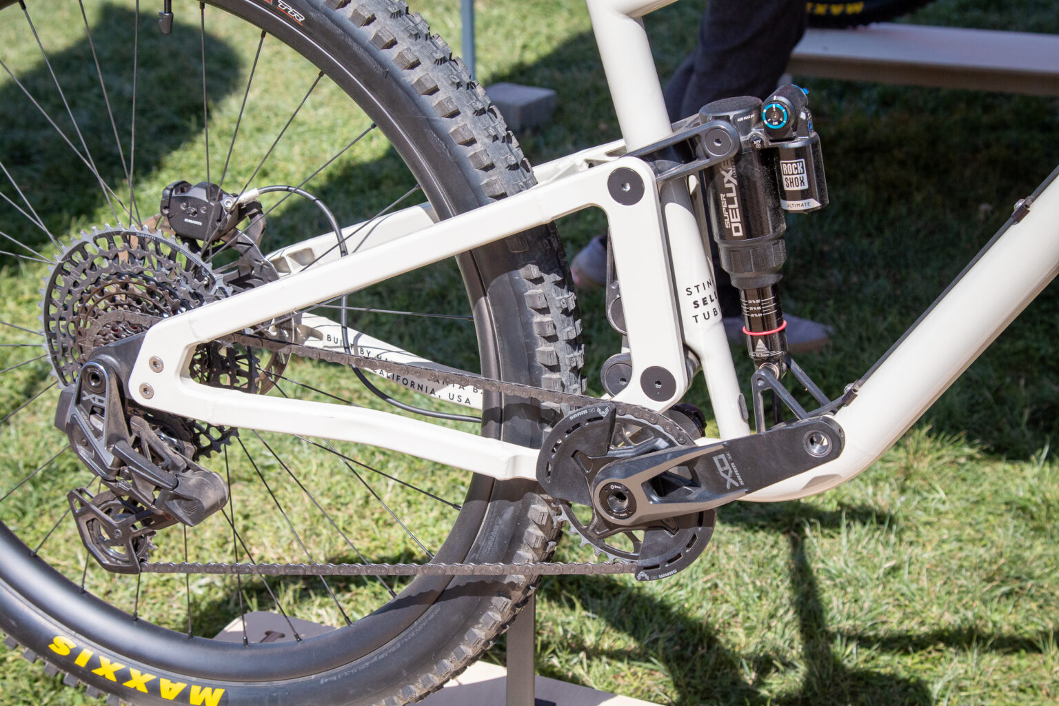 Stinner full suspension bike sea otter suspension closeup