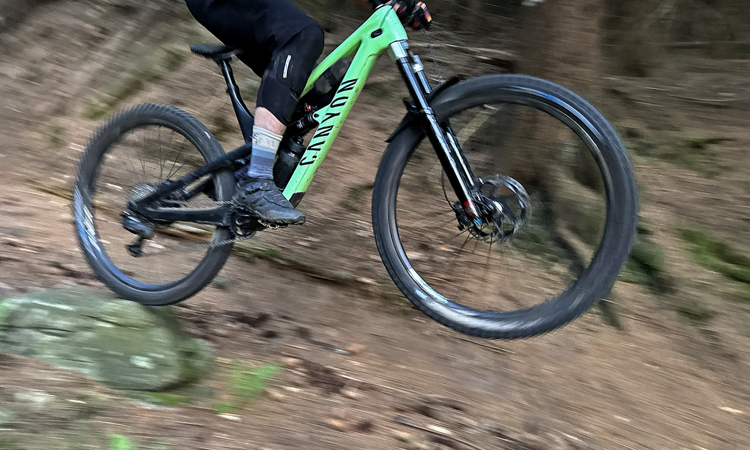 2026 Manitou Mezzer Pro G2 lightweight 37mm stanchion 140-170mm enduro fork: descending