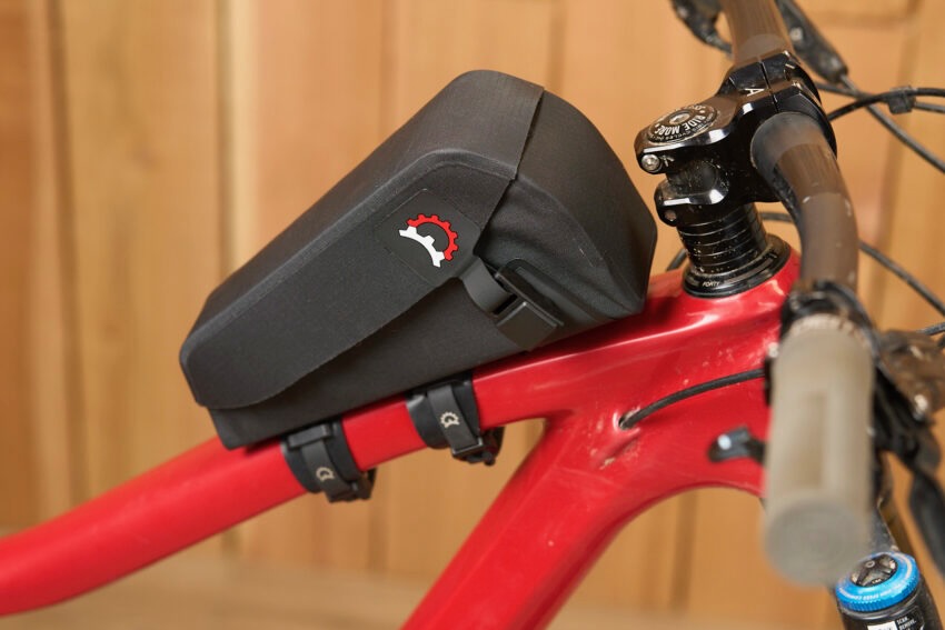 the new Mag-Tank top tube bag mounted on a mountain bike.