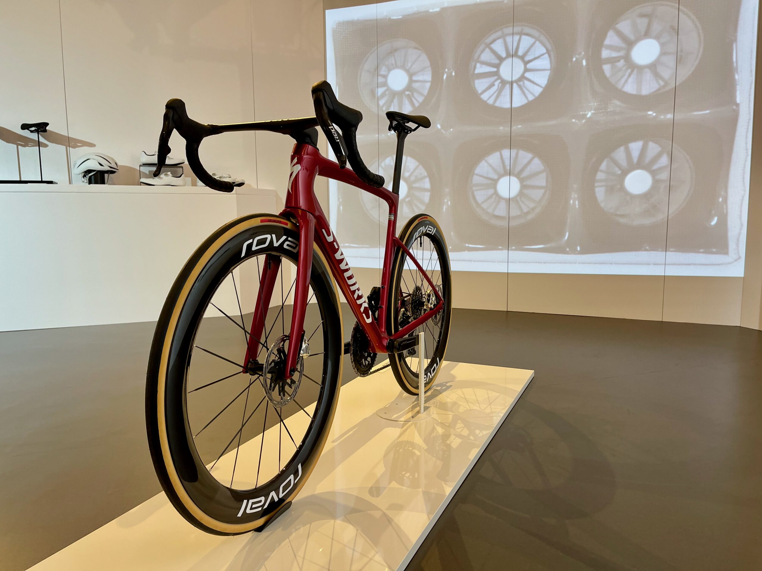 Specialized Tarmac SL9 SRAM side
