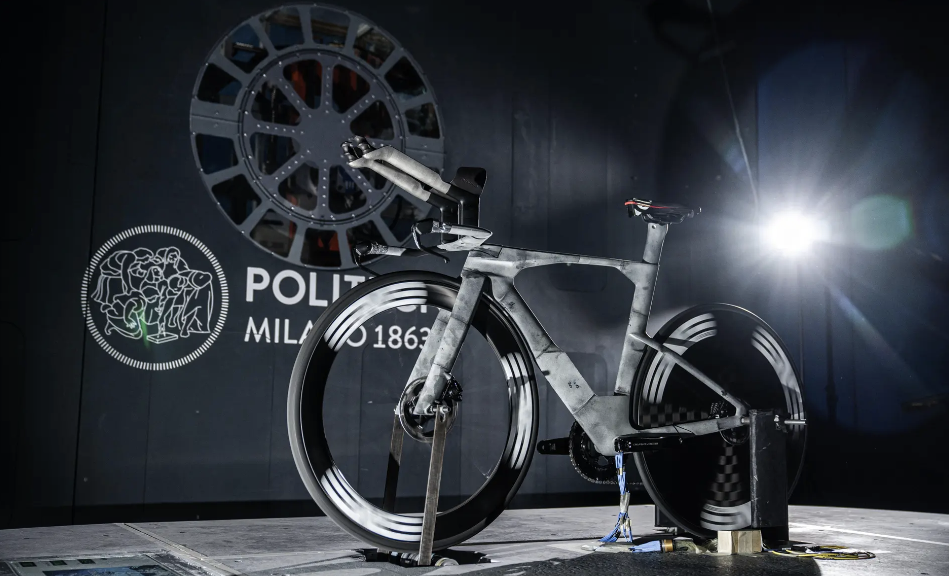 TT2 Colnago wind