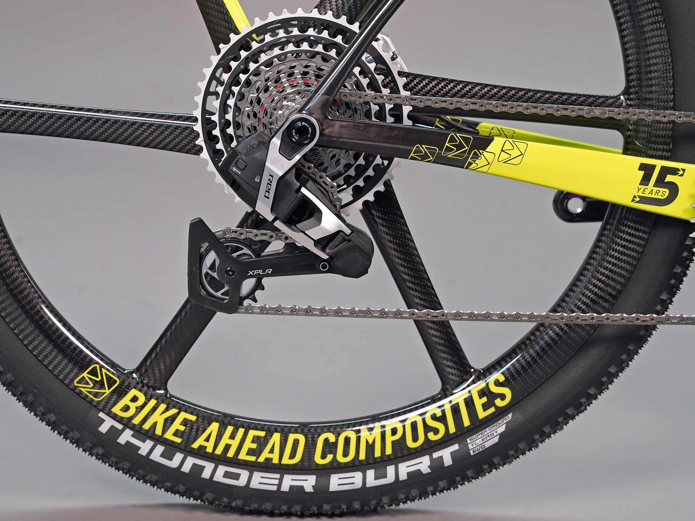 2026 Bike Ahead The Superfast Edition 15 limited edition ultralight German carbon gravel bike: rear wheel up-close