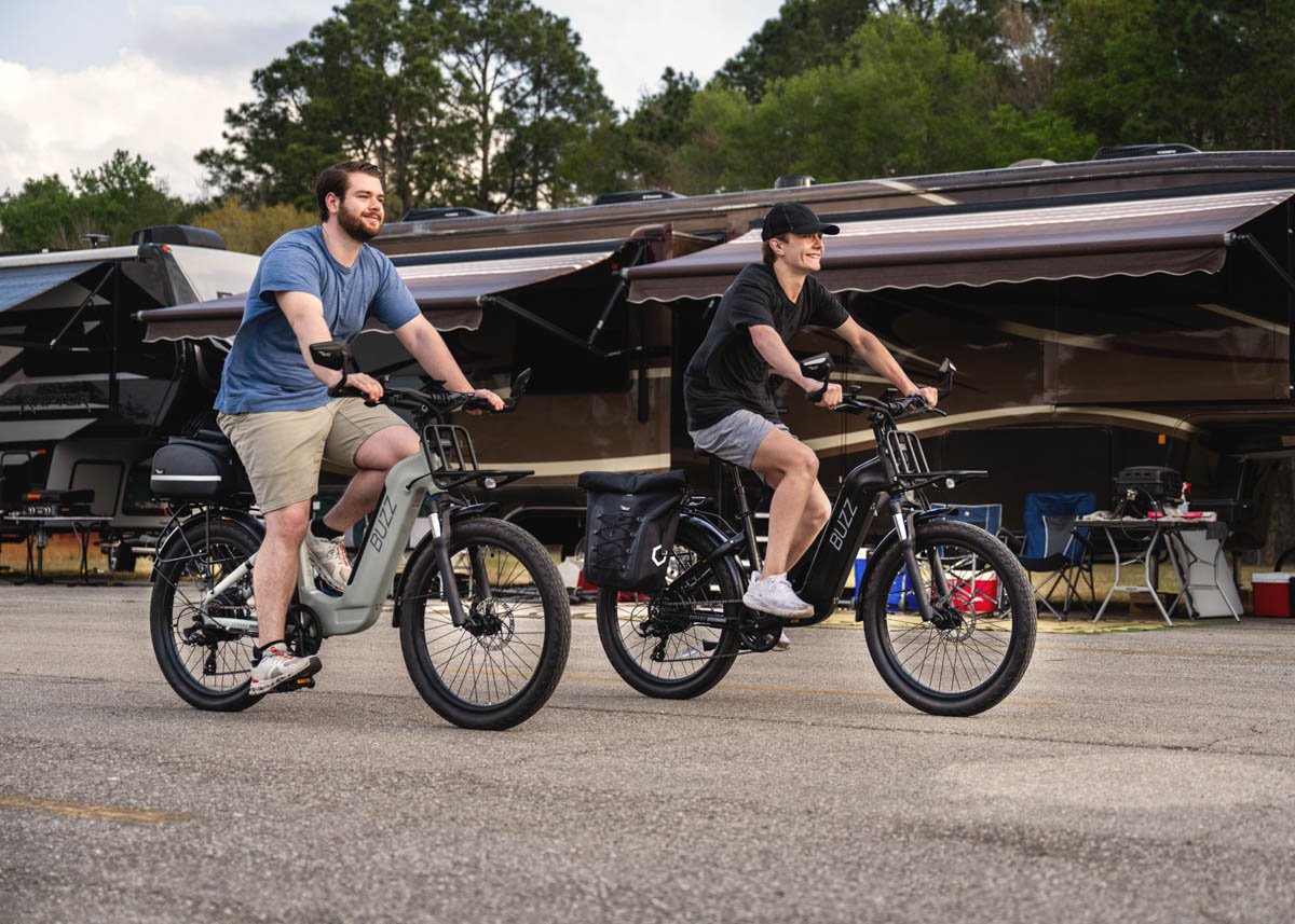 Buzz Cerana 2 ebike, riders