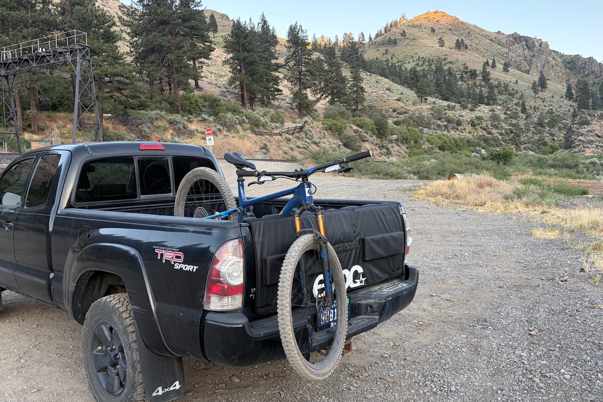 Evoc Tailgate Pad Review: Still Hauls All the Bikes, Now Easier to Store