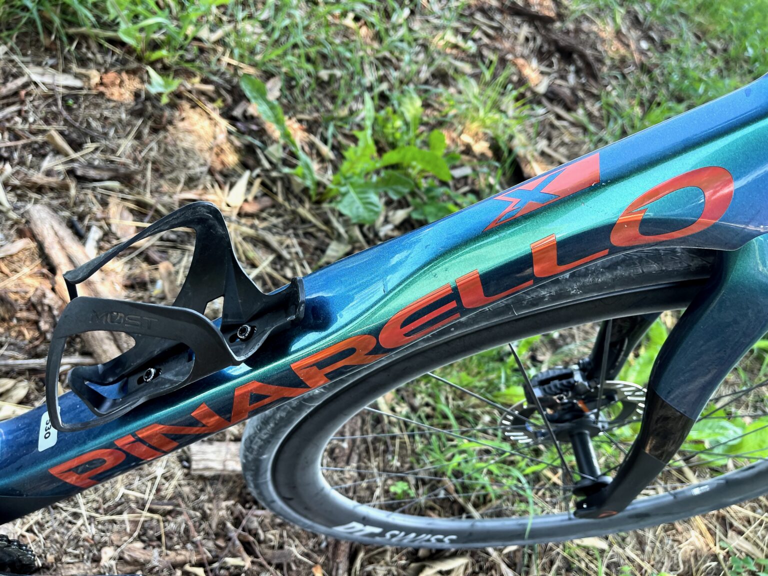 Pinarello Dogma X Downtube section
