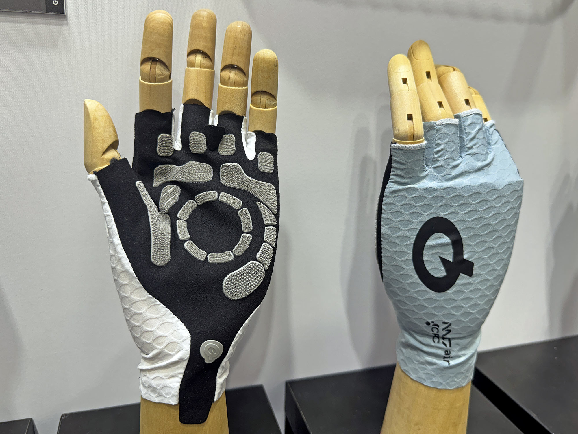 Prologo MIG Air CPC aero, grippy half-finger cycling gloves
