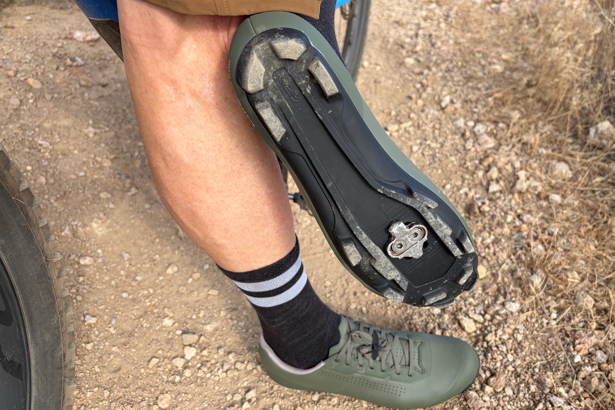 a look at the sole of the Giro Stylus XC shoes