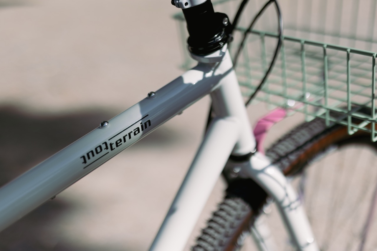 Tout Terrain's New Chiyoda 3 Select 7.1 logo